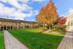 Photo 25- click for photo gallery